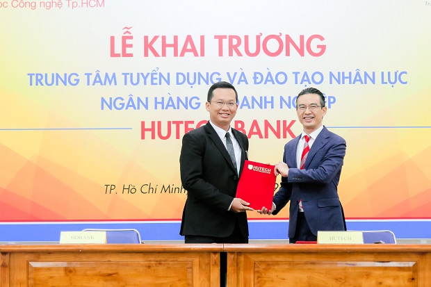 HUTECH khai trương Trung tâm Tuyển dụng & Đào tạo Nhân lực Ngân hàng - Doanh nghiệp