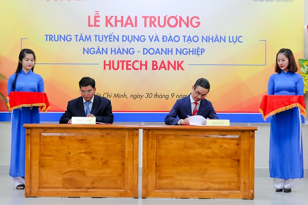 HUTECH khai trương Trung tâm Tuyển dụng & Đào tạo Nhân lực Ngân hàng - Doanh nghiệp