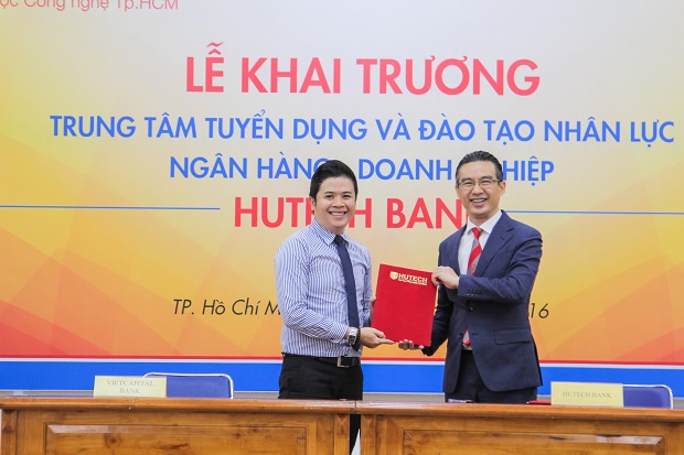 HUTECH khai trương Trung tâm Tuyển dụng & Đào tạo Nhân lực Ngân hàng - Doanh nghiệp