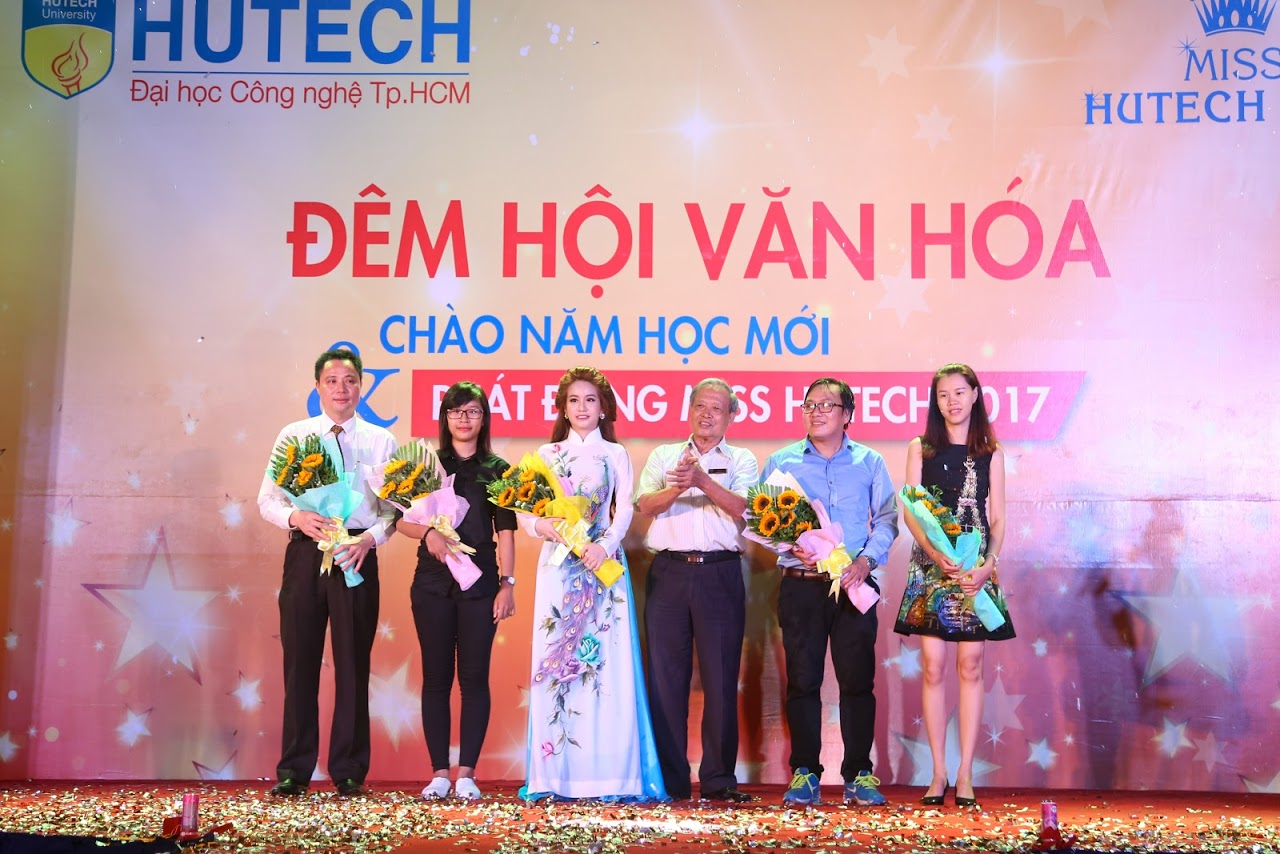 Tưng bừng Đêm hội Chào năm học mới và Phát động Miss HUTECH 2017