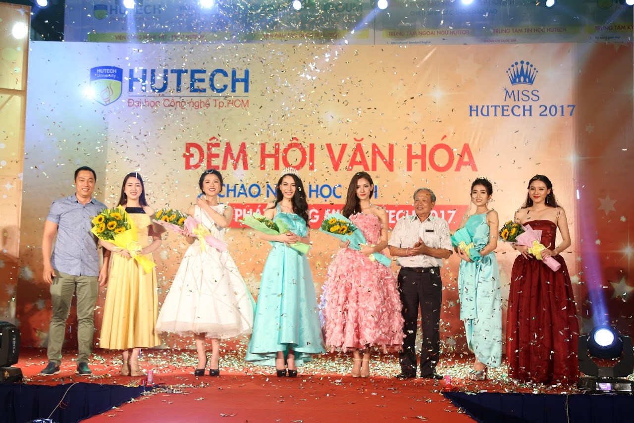 Tưng bừng Đêm hội Chào năm học mới và Phát động Miss HUTECH 2017
