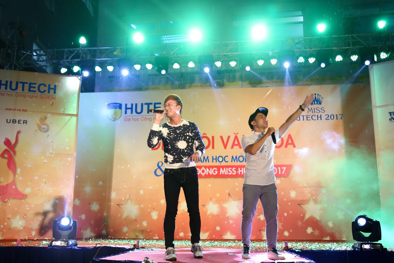 Tưng bừng Đêm hội Chào năm học mới và Phát động Miss HUTECH 2017