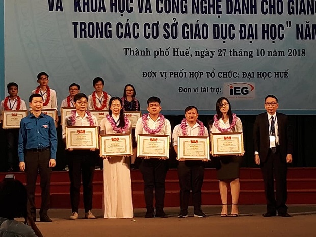 giai-thuong-sinh-vien-nckh-2018-cap-bo-hutech