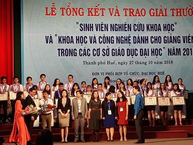 giai-thuong-sinh-vien-nckh-2018-cap-bo